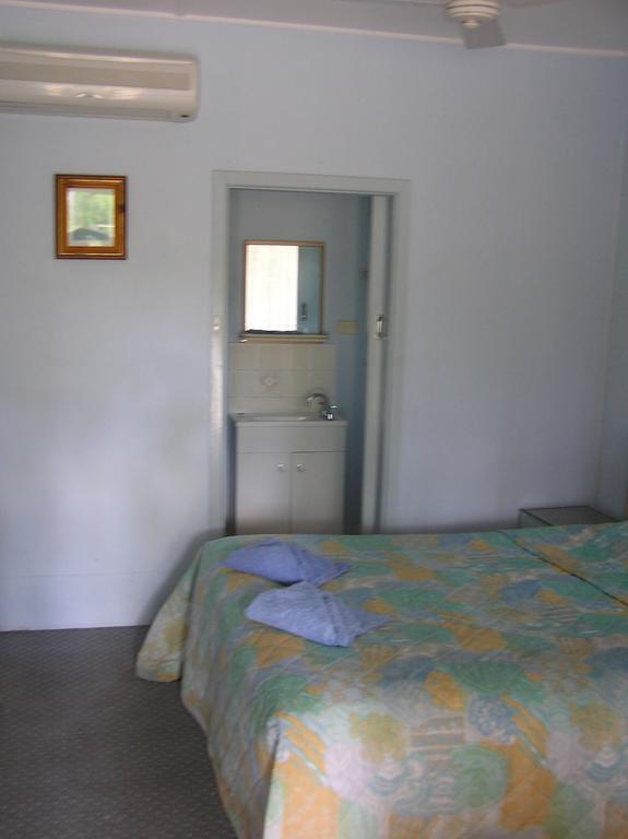 Sapphire Motel Korora Buitenkant foto